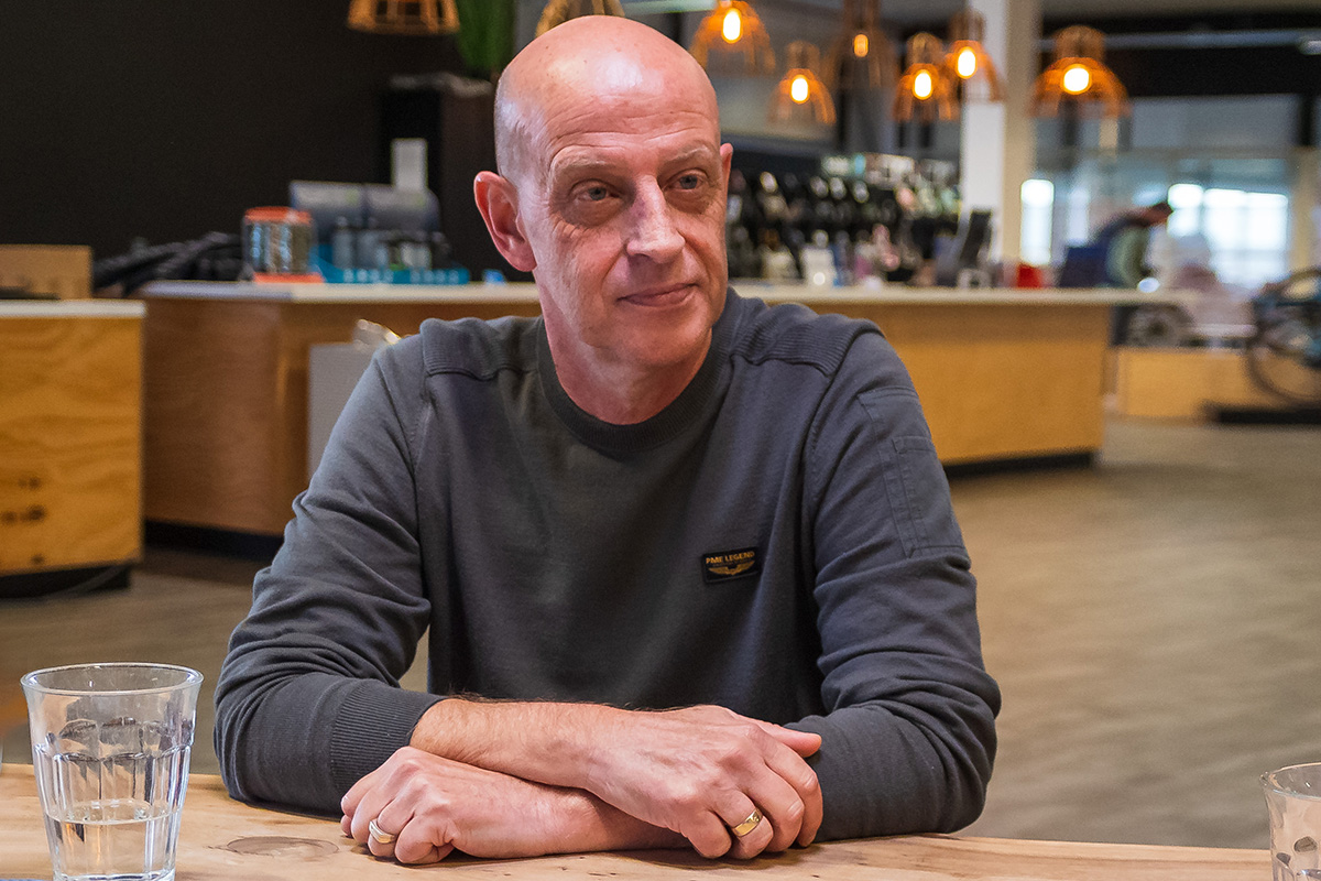  Peter van den Brink 